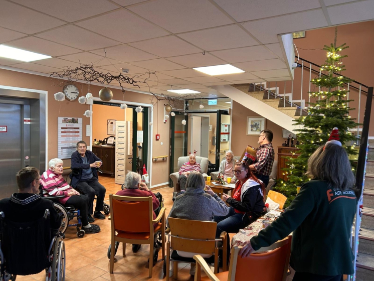 2d3b5e5c-e905-4f02-9f8b-8ecbc1375eb4